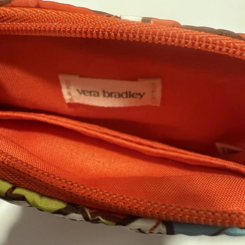 Vera Bradley Essential Zip Wristlet Midday Garden Wallet Organizer NWT - Picture 3 of 4